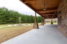 Laurel Lodge Assisted Living & Memory Care - Gallery Image 3