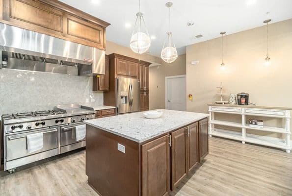 The Heathers Senior Homes - Gallery Image 3