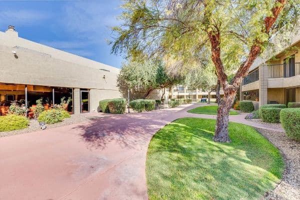 Lifestream Complete Senior Living at Glendale - Gallery Image 6