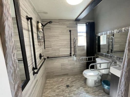 Briarwood Senior Family Home, Kristina Fureyster - Gallery Image 6