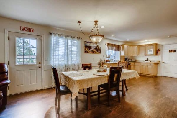 Burien Best Care Homes - Gallery Image 6