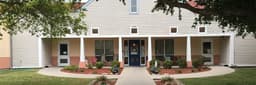 Villa Northwest Assisted Living - Gallery Image 4