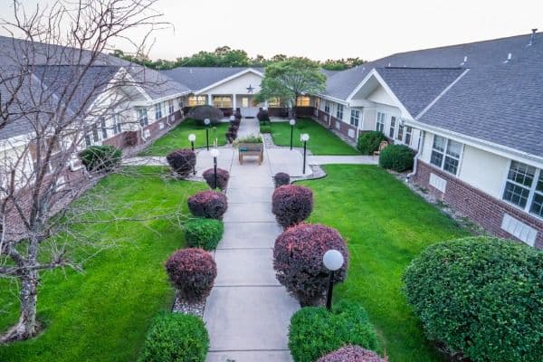Saunders House Assisted Living - Gallery Image 5
