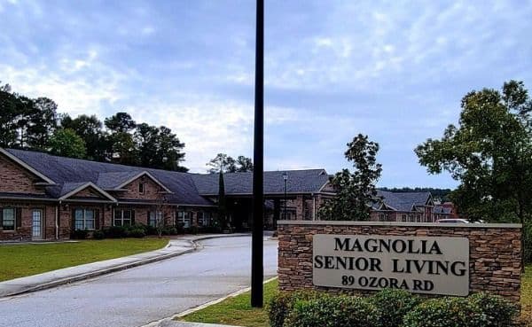 MAGNOLIA SENIOR LIVING AT LOGANVILLE - Gallery Image 5