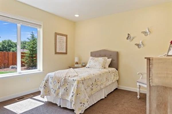 Brightstar Stephen - Gallery Image 4