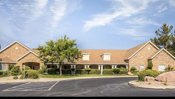 Ridgeview Gardens of St George - Gallery Image 1