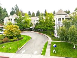 Bay Pointe Assisted Living & Marine Courte Memory Care - Gallery Image 5