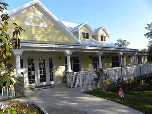 Magnolia Manor Assisted Living - Gallery Image 5