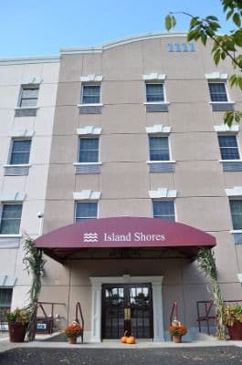 Island Shores