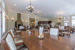 Blue Ridge Assisted Living - Gallery Image 6
