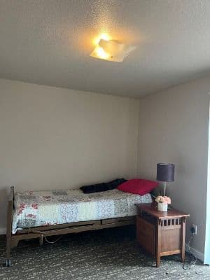 Eastmoreland Adult Care Home - Gallery Image 6