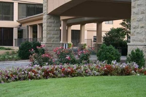 Elite Nursing and Rehabilitation Center - Gallery Image 3