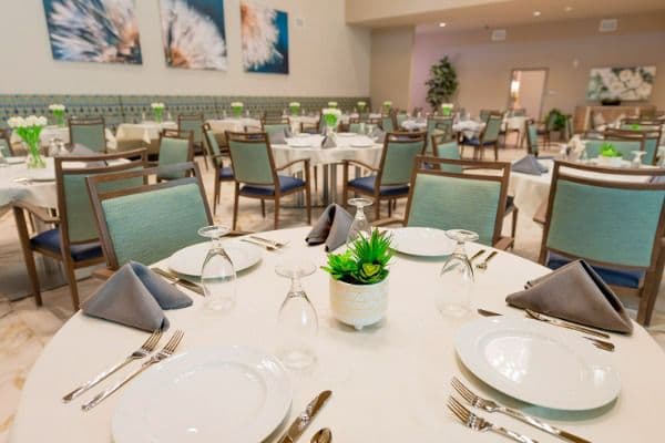 Vista Winds Assisted Living & Memory Care - Gallery Image 1