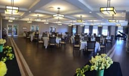 Arcadia Senior Living Bowling Green - Gallery Image 2