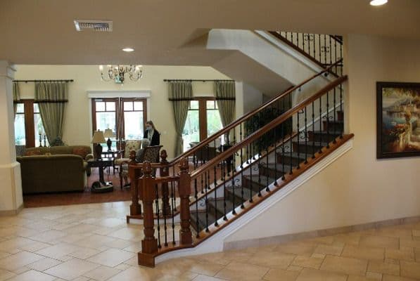 Oakmont of Folsom - Gallery Image 6