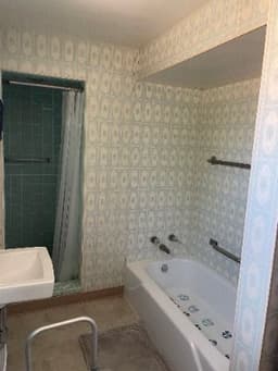 Meca'S House Of Angles - Gallery Image 6