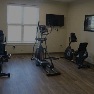 Evergreen Village At Bloomington - Gallery Image 3