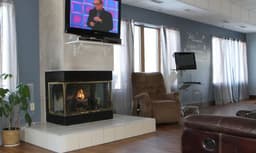 Wellington Place - Gallery Image 1