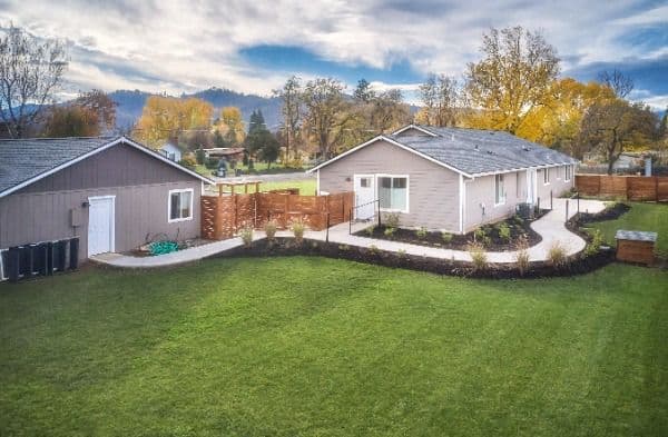 Sunset House Adult Home - Gallery Image 6