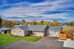 Sunset House Adult Home - Gallery Image 1
