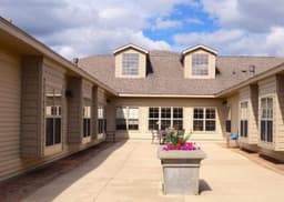 Bay Ridge Assisted Living - Gallery Image 6