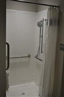 Graceland Gardens - Gallery Image 6