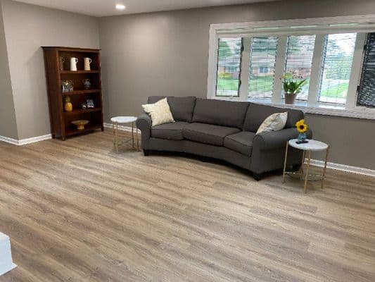 Elite Living Home - Gallery Image 5