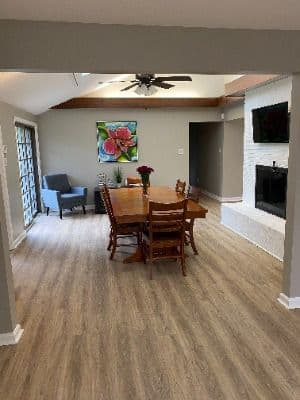 Elite Living Home - Gallery Image 4