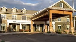 The Capstone at Centerra - Gallery Image 2