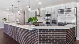 Beehive Homes Spring - Gallery Image 2