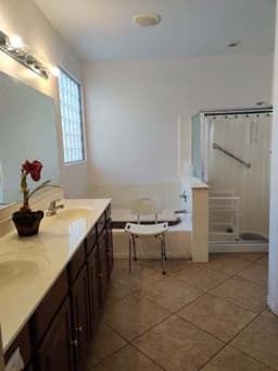 Saint Raphael Assisted Living Home - Gallery Image 5