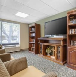 Brookdale East Side - Gallery Image 4