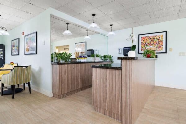Morada Friendswood - Memory Care - Gallery Image 2