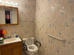 Evelyn's Care Home - Gallery Image 6
