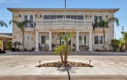 Casa Valencia - Gallery Image 1