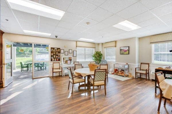 StoryPoint Knoxville West - Gallery Image 5