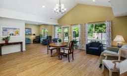 Longhouse Everett - Gallery Image 3