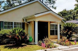 The Gardens of Savannah - Gallery Image 1
