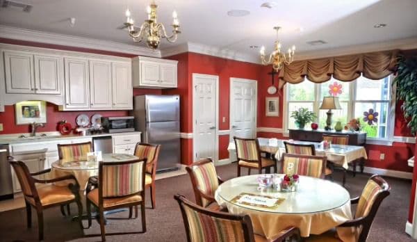 Willow Pond Senior Care - Gallery Image 6