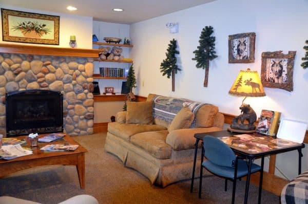 River Mountain Village - Gallery Image 2