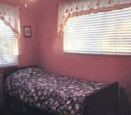Queen Mary Guest Home Ii - Gallery Image 3