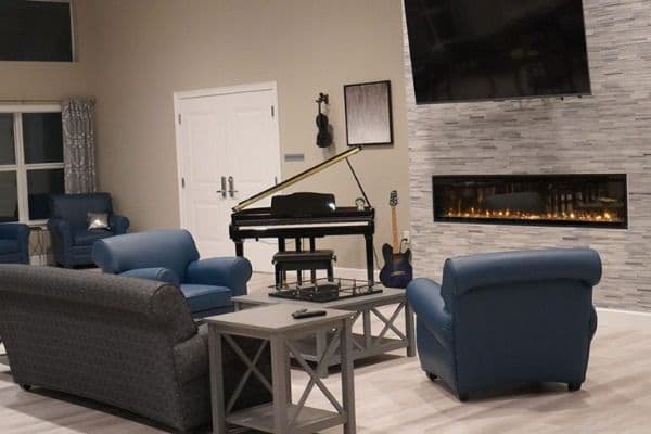 Angels Senior Living At The Reserves Of Idlewild - Gallery Image 2