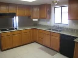 Desert House Assisted Living - Gallery Image 2