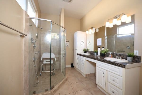 Golden Sunset Villa - Gallery Image 5