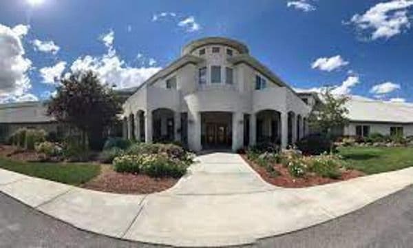Meadow View Assisted Living and Memory Care - Gallery Image 6
