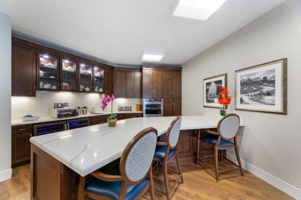 Lorain Estates Senior Living - Gallery Image 4