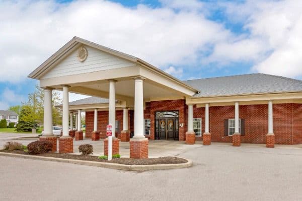 Lorain Estates Senior Living - Gallery Image 5
