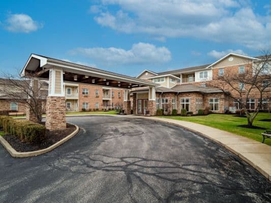 The Waterford at Richmond Heights - Gallery Image 4