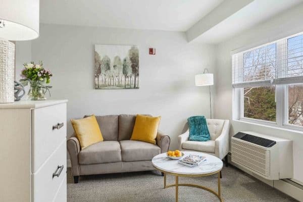 Hunt Nursing & Rehab Center - Gallery Image 4