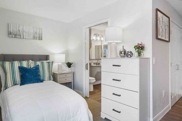 Hunt Nursing & Rehab Center - Gallery Image 3